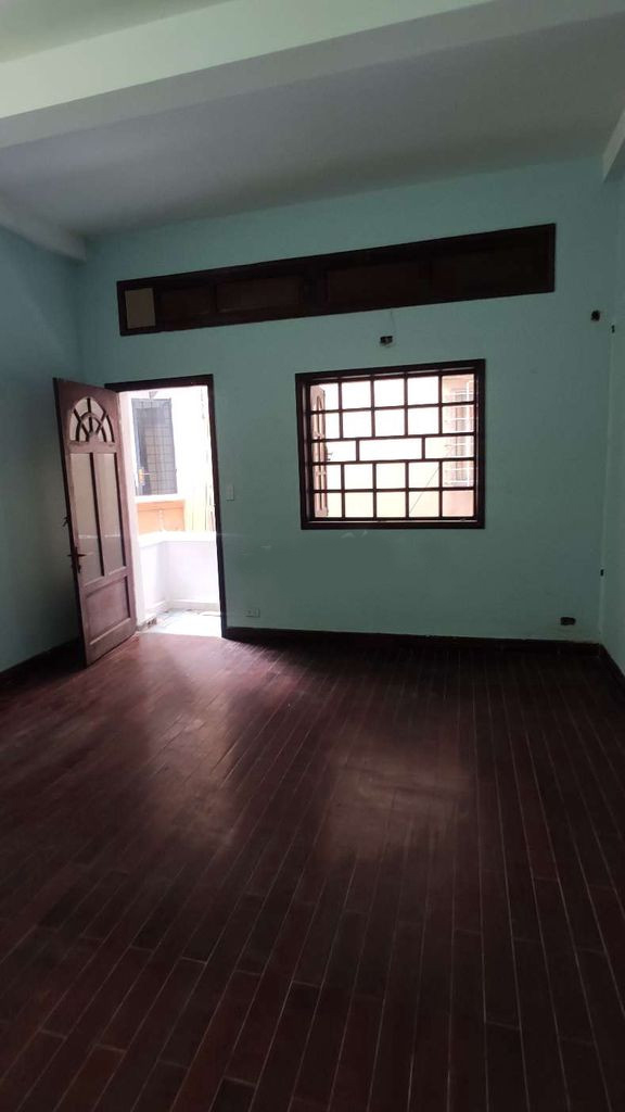 Cho thuê Mặt Bằng hoặc NGUYÊN CĂN HXH 15B Lê Thánh Tôn (phố Nhật) Phường Bến Nghé, Quận 1.